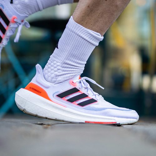 Adidas Ultraboost Light White Black Solar Red utcai cipő
