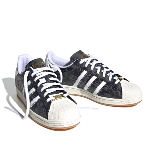 Adidas Superstar Camo Black utcai cipő