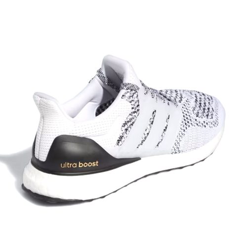Adidas Ultraboost 1.0 DNA White Oreo utcai cipő