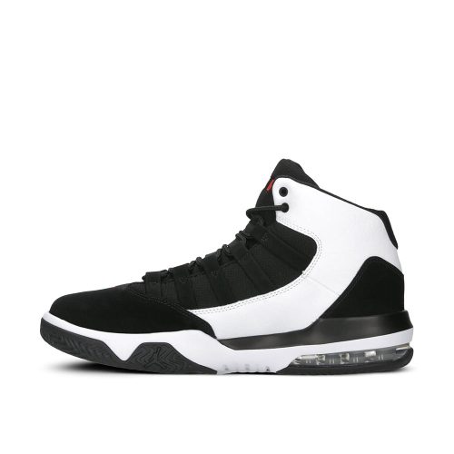 Jordan Max Aura White Black utcai cipő