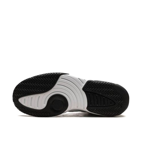 Jordan Max Aura White Black utcai cipő