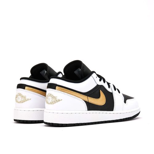 Air Jordan 1 Low Gold Swoosh utcai cipő
