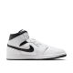 Air Jordan 1 Mid Reverse Panda utcai cipő
