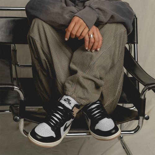 Jordan 1 Retro High OG Latte utcai cipő