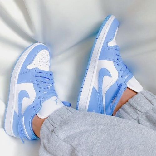 Jordan 1 Low UNC