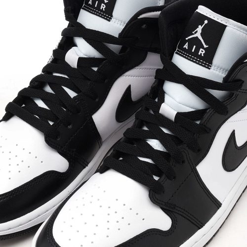 Jordan 1 Mid Panda