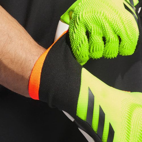 Adidas Predator PRO Solar Yellow kapuskesztyű