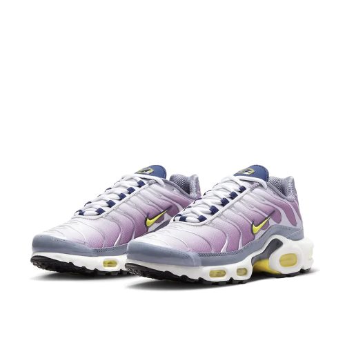 Nike Air Max Plus Violet Dust High Voltage utcai cipő