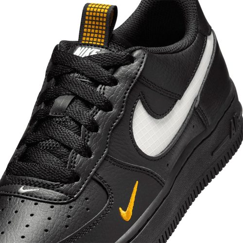 Nike Air Force 1 LV8 Black Gold utcai cipő