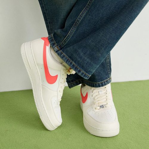 Nike Air Force 1 White Magic Ember