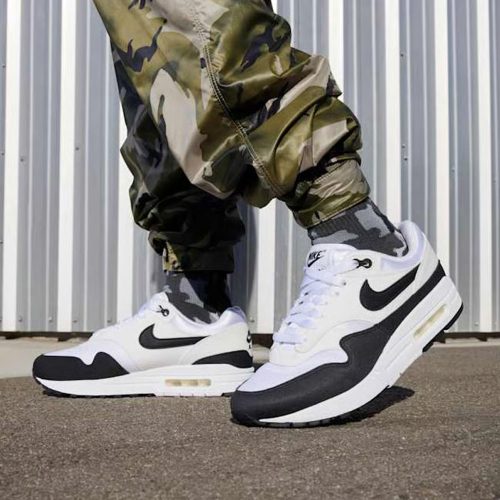 Nike Air Max 1 White Black Neutral Grey utcai cipő