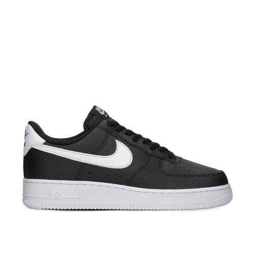 Nike Air Force 1 Low '07 Black White Pebbled Leather utcai cipő