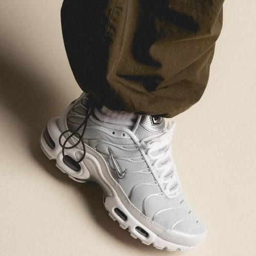 Nike Air Max Plus Sail Pure Platinum Silver