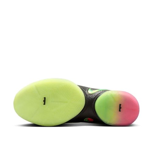 Nike LeBron 22 Moonlight