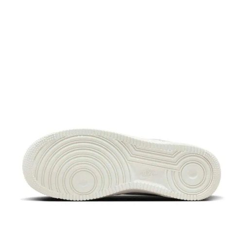 Nike Air Force 1 Low '07 White Smoke Grey utcai cipő