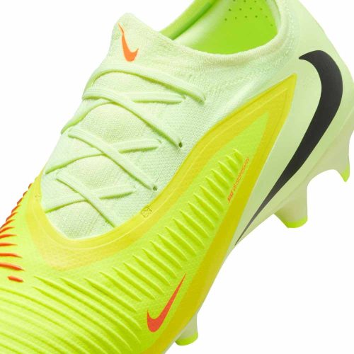 Nike Phantom 6 Low Pro FG Max Voltage Pack